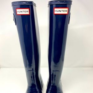 Hunter Tall Gloss Navy Boots New in Box